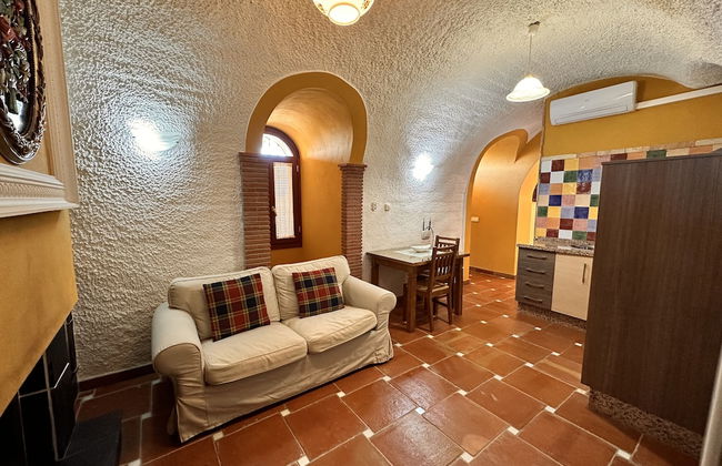 Cuevas la Granja - Foto 2