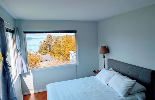 Cliff Haven on the Bay - Photo 3