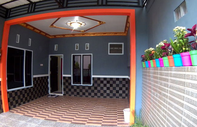 Kanalan Homestay - Photo 61