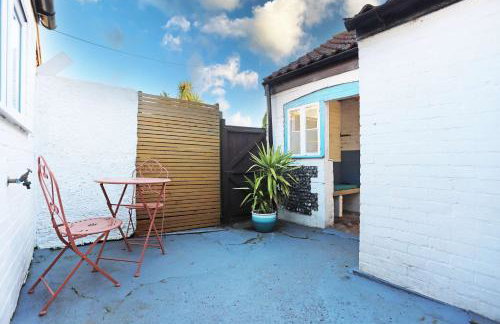 19th-century fishermans cottage - Photo 22