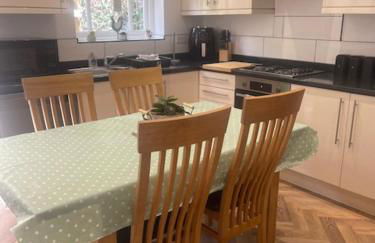 Sleeps 8 Matlock/ Matlock Bath Pet Friendly - Foto 6