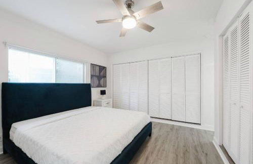 Waterfront Getaway | Pool, Hot Tub & Gym - Photo 20