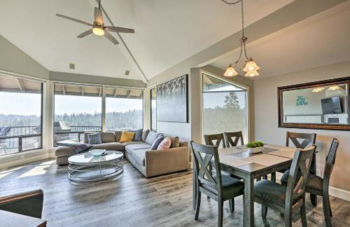 Hiking Trail and Hot Tub Access Bend Condo with Deck - Foto 6