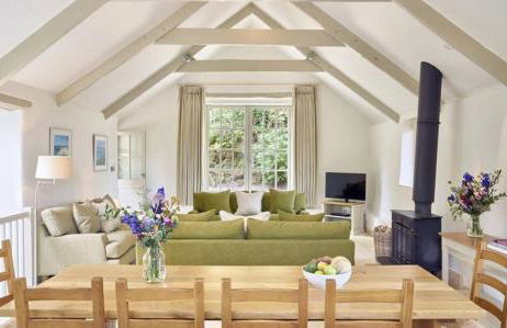 Garden House - Photo 2