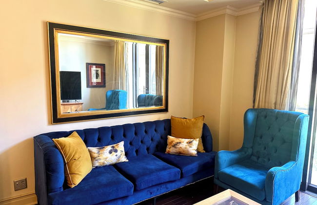 KMG Apartments x Michelangelo Towers 0705 - Photo 5