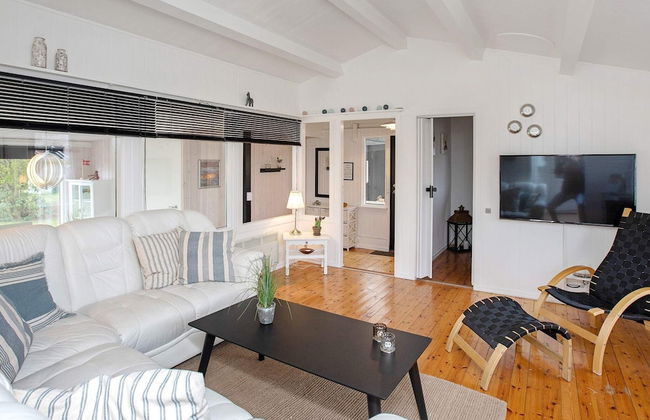 6 Person Holiday Home in Karrebaeksminde - Foto 6