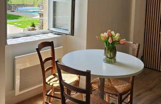 Lou Clapas - Photo 12