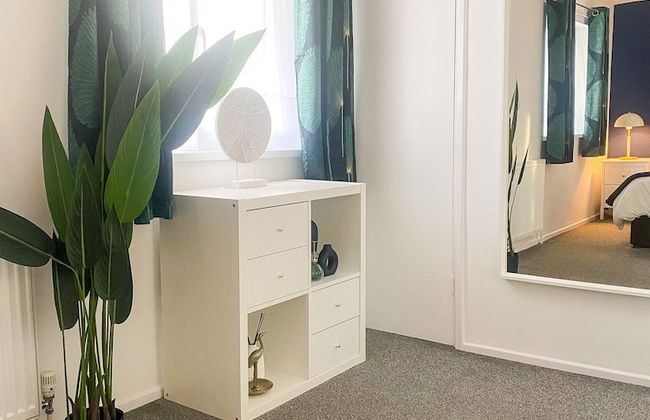 Phoenix House - Photo 10