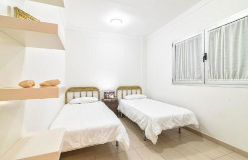 Comfortable Apartment with Terrace - Foto 14