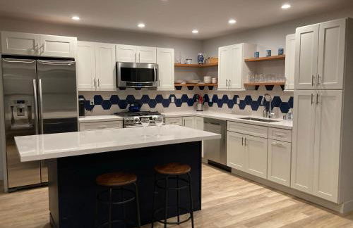 Smashing Newly-Built with Ocean/Bay/City Views! - Foto 13