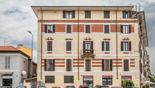 Life is Beautiful Design LOFT Navigli Romolo, SmartTV, WiFi, AC and street parking - Foto 2