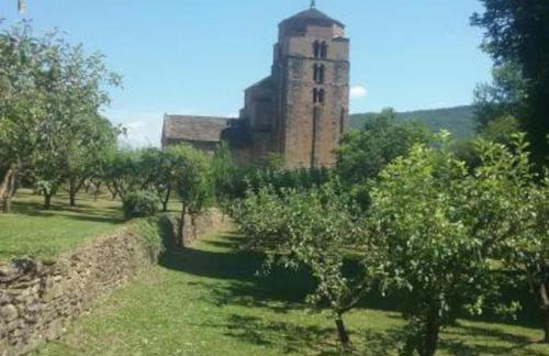Casa Rural Barangua en el Pirineo Aragonés - Foto 2