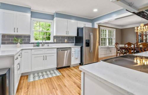 Lovely 5Bed, 3-FullBath ! 5min to free way I-85 - Foto 35