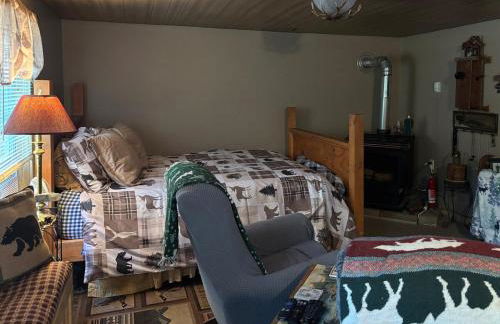 1 Bed Studio Cabin in the Woods with Kitchen - Foto 4