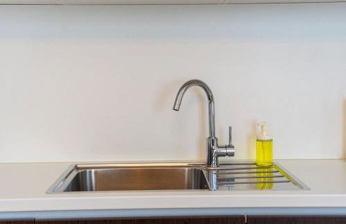 Zagreb 265 & 266 - 3 Bedroom Apartment & 2 Bedroom Apartment - City Centre - Flexible Keybox Entry - Monthly Rent - Modern - Photo 19