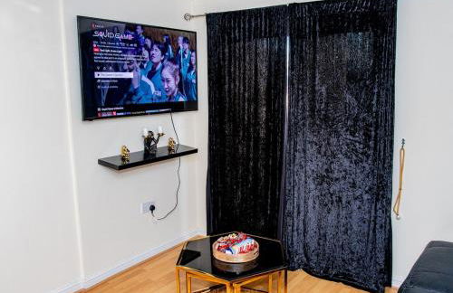 2bed Flat with private parking - Foto 20