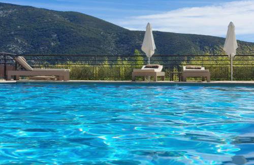 La Cigale du Pas du Ventoux en Provence - Foto 1