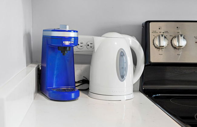 Furnished Apartments near Encore Boston - Photo 6