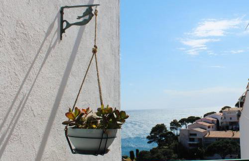 Maravilloso ático en primera línea del mar - Foto 18