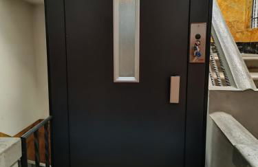 Florence castle apartment 2 bedrooms, 2 bathrooms - Photo 48