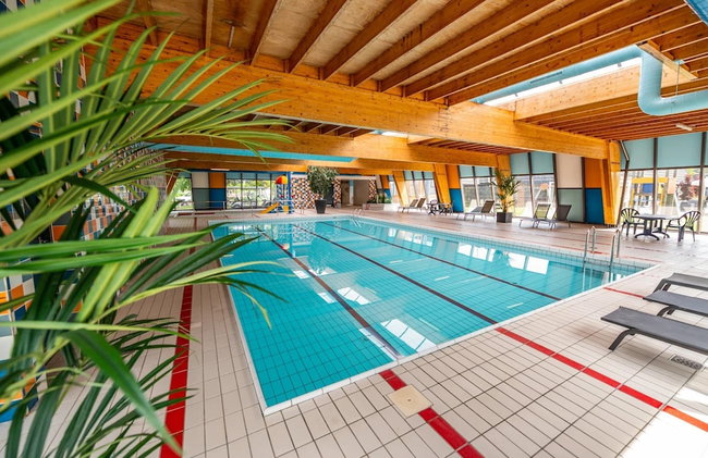 Enchanting Chalet 600 m From the sea - Photo 9