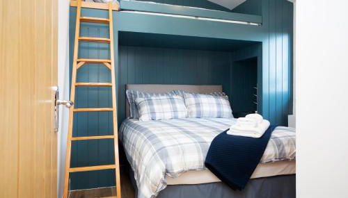 Shiphorns luxury cabin with a hot tub - Foto 4