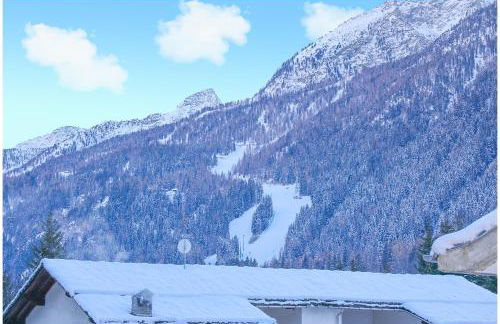 [Casa Quadrifoglio] a 3 minuti dalle piste da sci - Foto 17