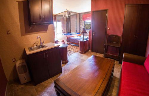 Silva Suites - Photo 56