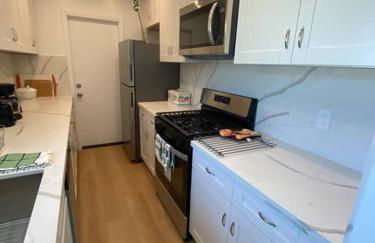 4 Stanford! Furnished Apartment, Gated Parking, Laundry - Foto 24