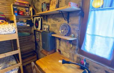 Zaldierna al sol, aldea del siglo XVIII Ezcaray - Photo 13