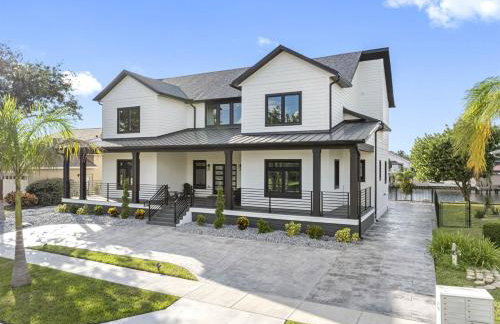 2 Million Villa Heated Pool w Luxury Spa 6BR & 6BR Waterfront by Canal - Foto 8