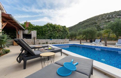 Family friendly house with a swimming pool Postira - Brac - 19563 - Photo 7