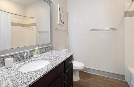 Landing Stunning 3BD Clubhouse - Foto 16