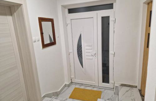 Sobe Zimmer & Apartmani Nova Gradiška - Foto 12
