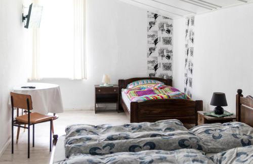 Family-Friendly Home with Garden - Foto 6