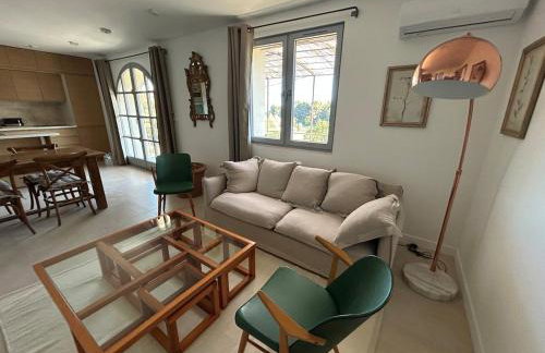 Bastidon provençal entièrement rénové et climatisé - Foto 4