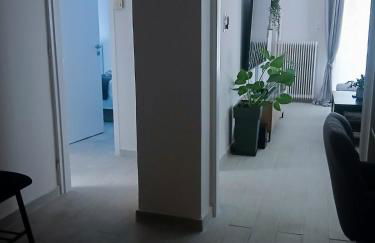 Ηome & Garden with parking close to Olympic Stadium - Foto 43