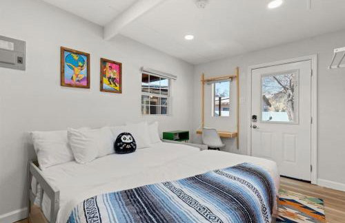 Gorgeous Home with Heated Pool In Downtown! - Foto 15