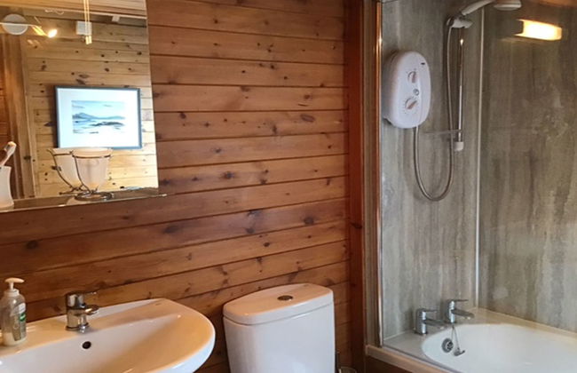 2 bedroom House in Isle with garden and terrace - Photo 14