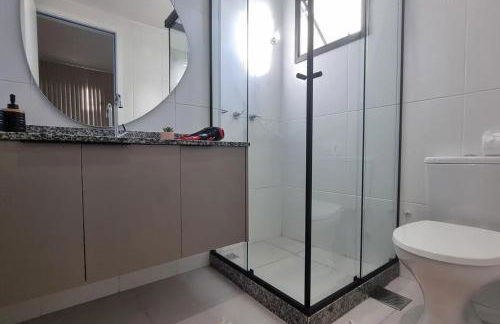 Studio Moderno no Ingá com Vista - Foto 10