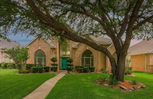 Luxurious Home w Cinema Room & Private Pool - Foto 49