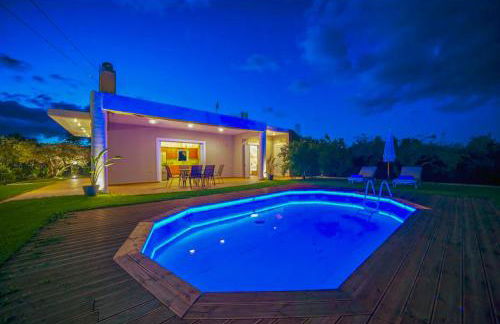 Villa Lima Pool & Jacuzzi Chania - Foto 1