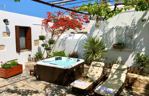 Avli Traditional Home with Private Jacuzzi - Foto 1
