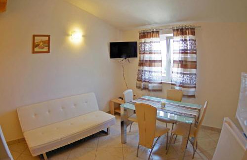 Holiday apartments in house Sanja - Photo 33