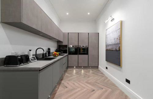 Family Small group - Parking - WiFi - Sleeps 6 - Foto 5