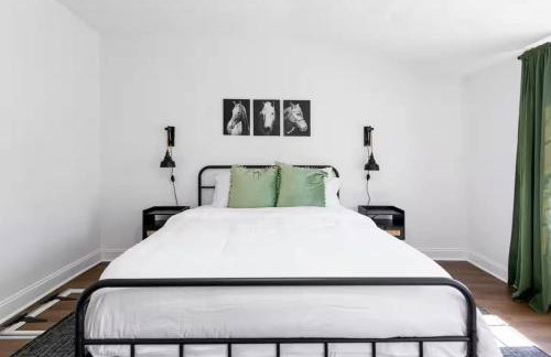 Stylish Retreat Walkable to Bars & Restaurants - Foto 20