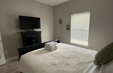 Beach Days, Nightlife Nights, East End of PCB - Foto 11