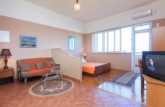 Summerheaven Apartments - Photo 21