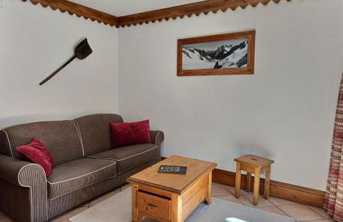 Au cœur de Chamonix – La Ginabelle, Calme avec Piscine, Sauna & Garage - Photo 6