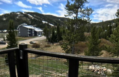 Sporty Mountain & Lake View 3rd Floor Studio - Foto 18